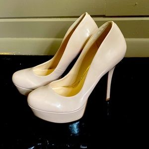 Jessica Simpson platform pumps